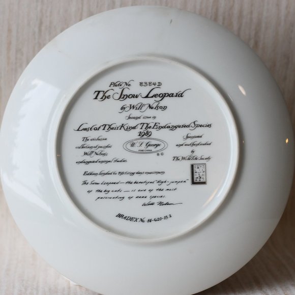 The Snow Leopard Endangered Species Collectible 1989 Vintage Plate Will Nelson - Picture 4 of 4